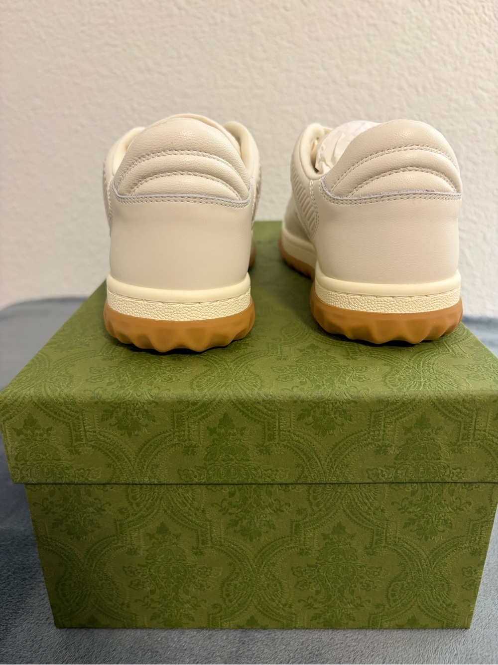 Brand New Women’s Gucci MAC80 Embroidered Sneakers ‘White Gum’ Sz 35 (US 5) - Picture 4 of 9